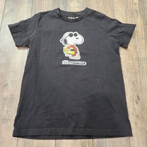 Formula 1 Las Vegas Grand Prix Peanuts Snoopy Joe Cool Black T-Shirt Kids Medium